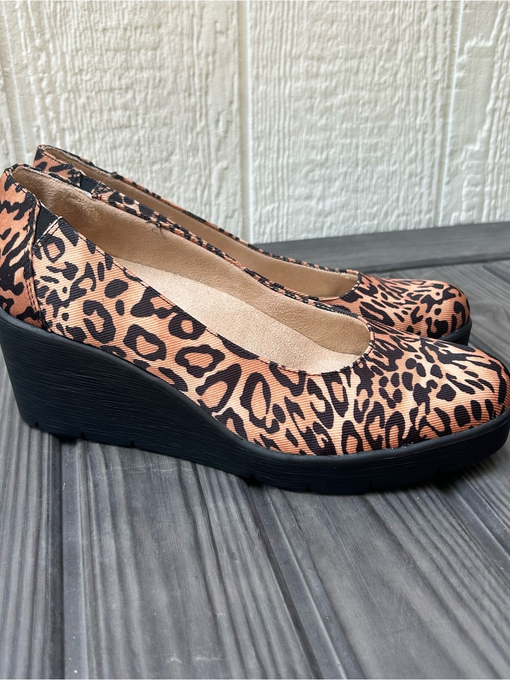 SOUL Naturalizer Wedge Heels Leopard Print Women’s 10